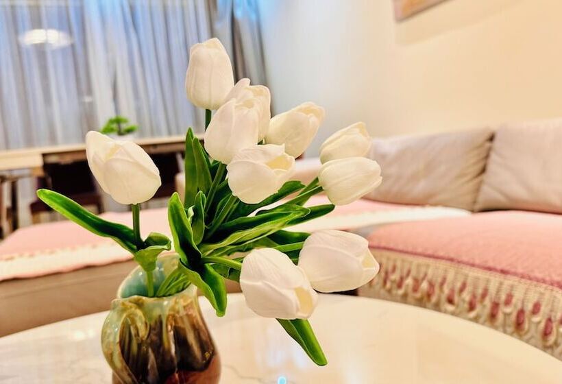 הוסטל La Défense Arena3km&stade Yves Du Manoir