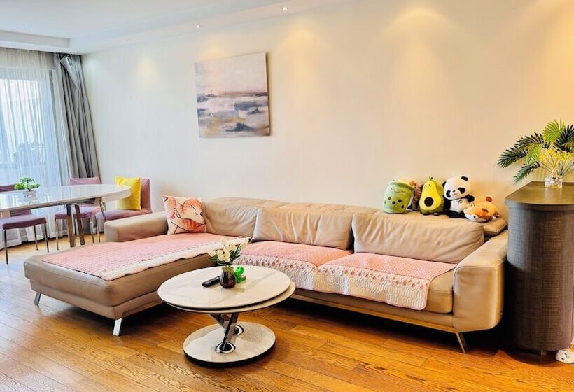 הוסטל La Défense Arena3km&stade Yves Du Manoir