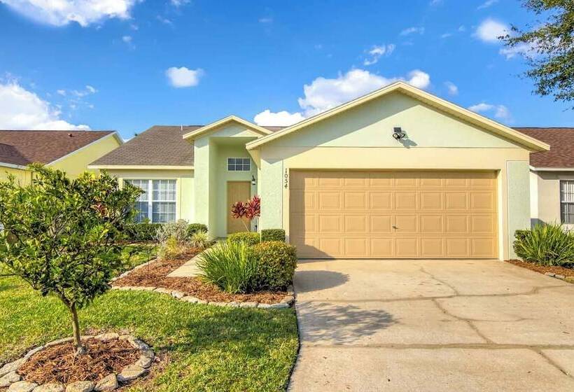 Amanda S Cozy Clear Creek Vacation Home