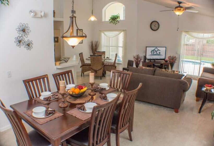 Andy S Westridge Villa