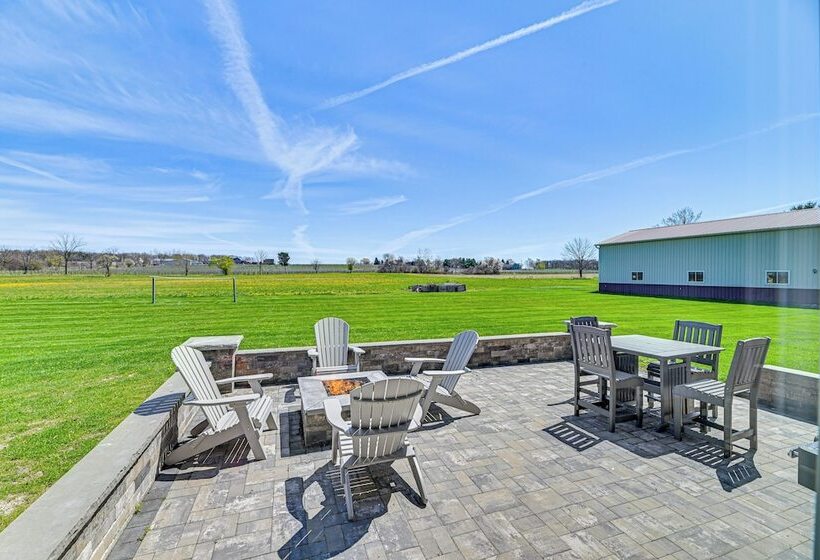 Awesome Geneva Home W/ Patio Near Seneca Lake!