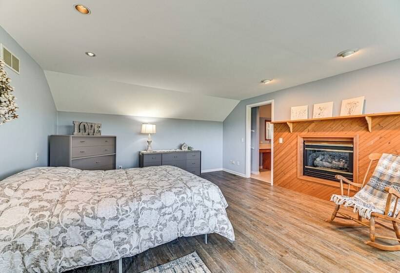 Awesome Geneva Home W/ Patio Near Seneca Lake!