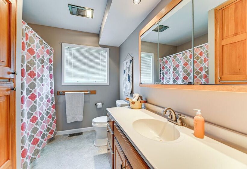 Awesome Geneva Home W/ Patio Near Seneca Lake!