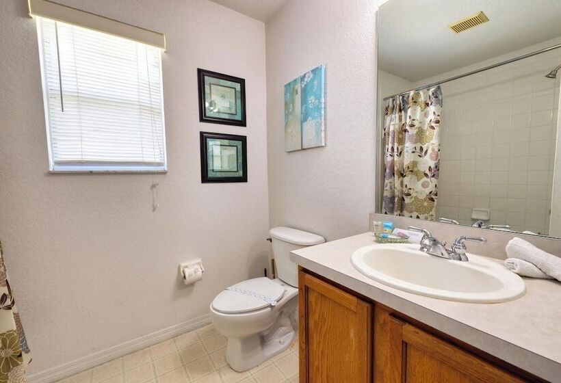 Backyard Fun At Highlands Reserve