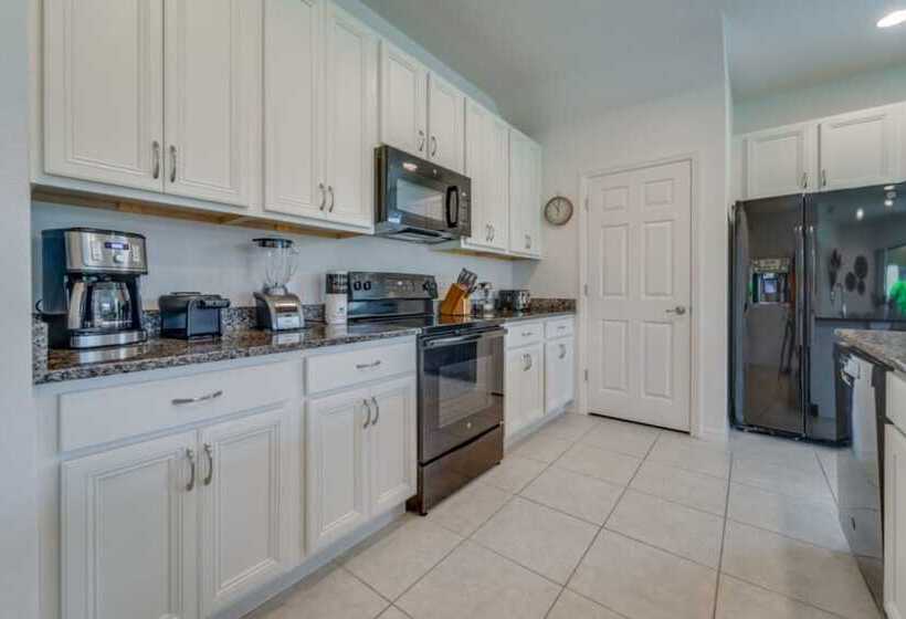 Beautiful Providence Vacation Home