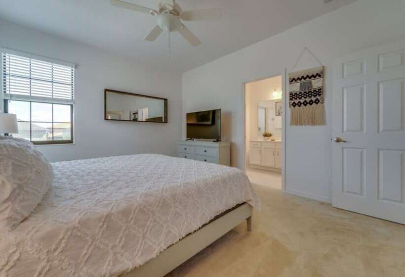 Beautiful Providence Vacation Home