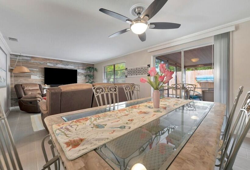 مبيت وإفطار Family Retreats 5 Minutes To The Beach