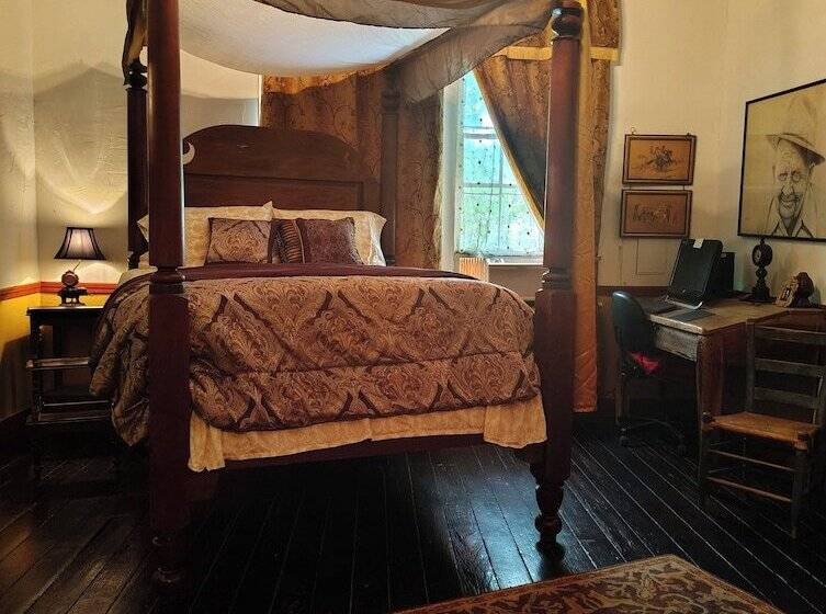 住宿加早餐  Lafleur Guest House