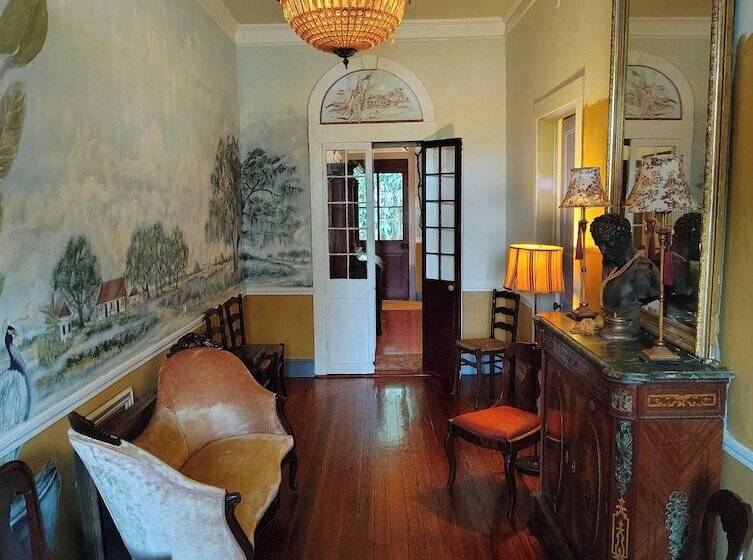 住宿加早餐  Lafleur Guest House