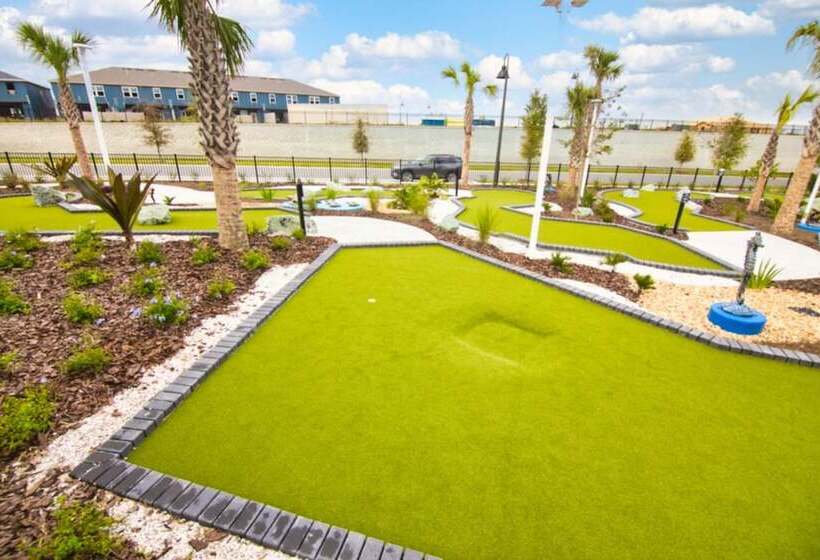 Best Windsor Island House