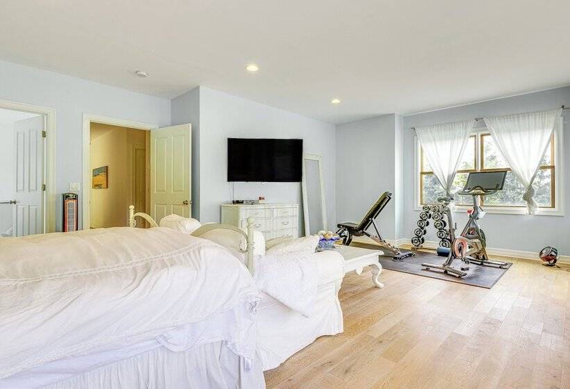 Boho Beach Hideaway W/ Pool, Fire Pit & Grill!