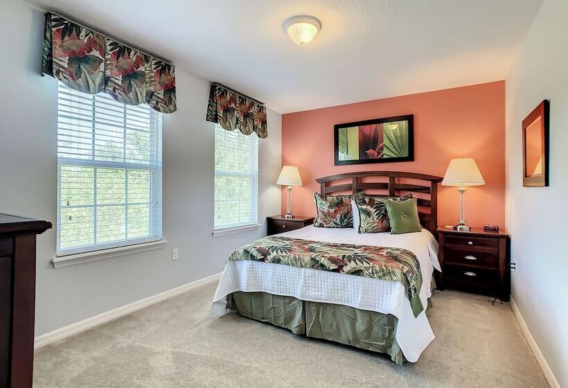 Calabria Villa Near Disney   Pool   Game Room