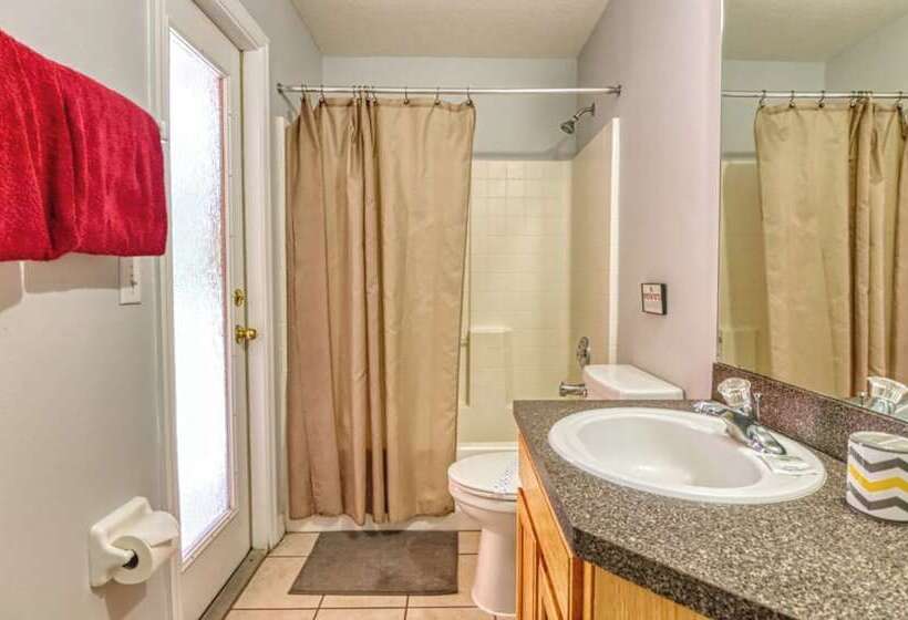 Camile S Sandy Ridge Vacation Home