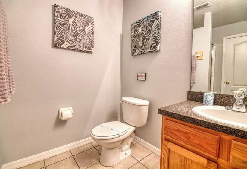 Camile S Sandy Ridge Vacation Home