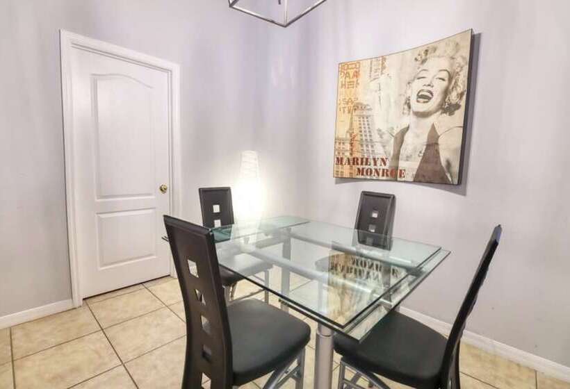 Camile S Sandy Ridge Vacation Home