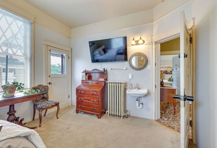 Central Boise Mansion Close To Dtwn, River & Bsu!