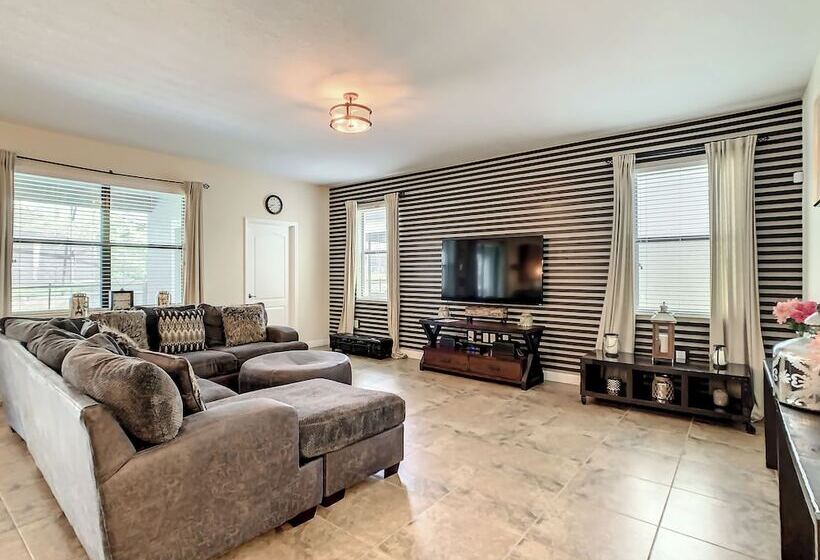 Champions Gate Oasis   7 Bed   Private Pool