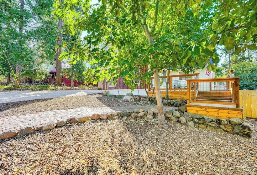 Hike, Ski & Fish: Charming Cabin In Twain Harte!