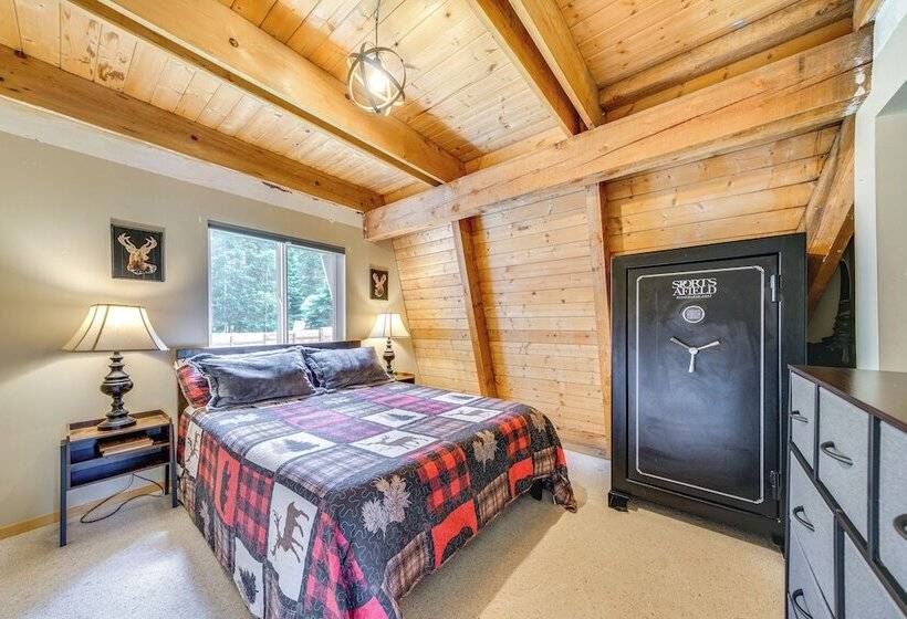 Creek & Lake Access At Cabin Near Cle Elum!