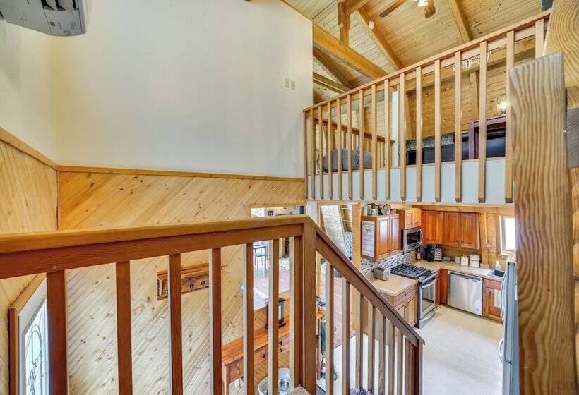 Creek & Lake Access At Cabin Near Cle Elum!