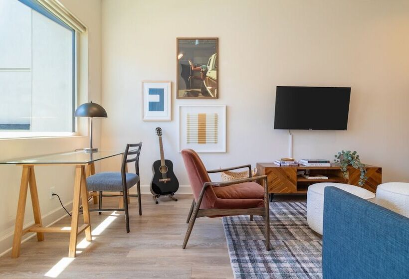 Conway Multiple Private Units Sleeps 36