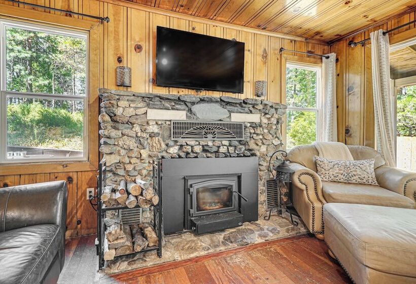 Walk To Winery: Cozy Cabin W/ Fire Pit In Murphys