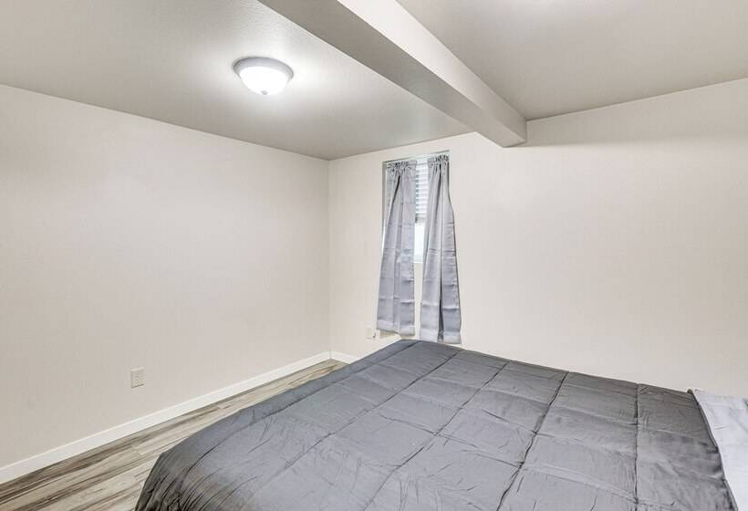 Cozy Sturgis Retreat   Walk To Main St & Saloons!