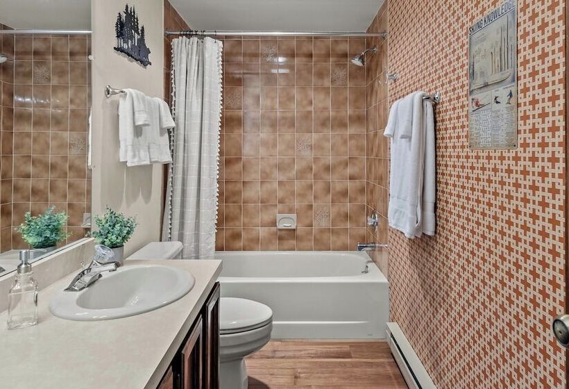 Doe S Delight By Avantstay Peaceful Lake Retreat