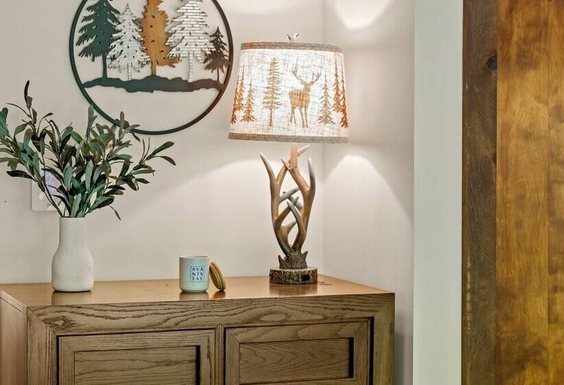 Doe S Delight By Avantstay Peaceful Lake Retreat