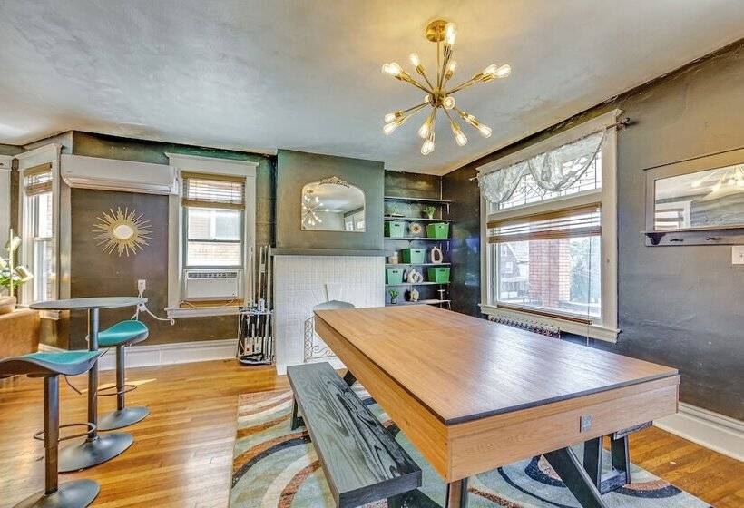 Dog Friendly Pittsburgh Home, 3 Mi To Downtown!