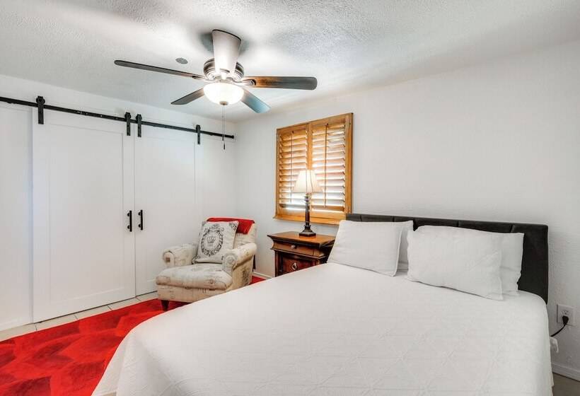 El Paso Home ~ 2 Mi To University Medical Center!