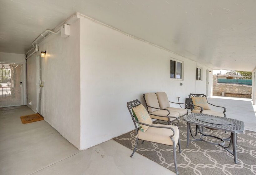 El Paso Home ~ 2 Mi To University Medical Center!