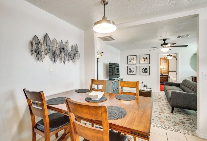 El Paso Home ~ 2 Mi To University Medical Center!