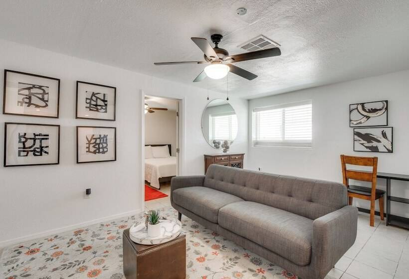 El Paso Home ~ 2 Mi To University Medical Center!