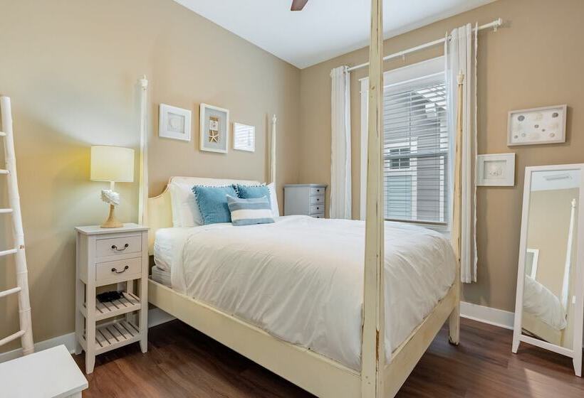 Emerald Gem By Avantstay Pool Access, 3mins To Beach!