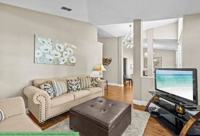 Enchanting House Few Min Away From The Parks 52