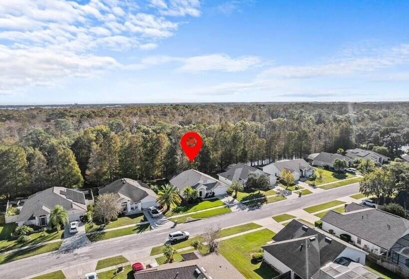 Enchanting House Few Min Away From The Parks 52