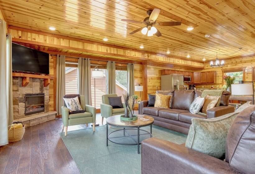 Evergreen Lodge By Avantstay Indoor Pool, Game Room & Theater