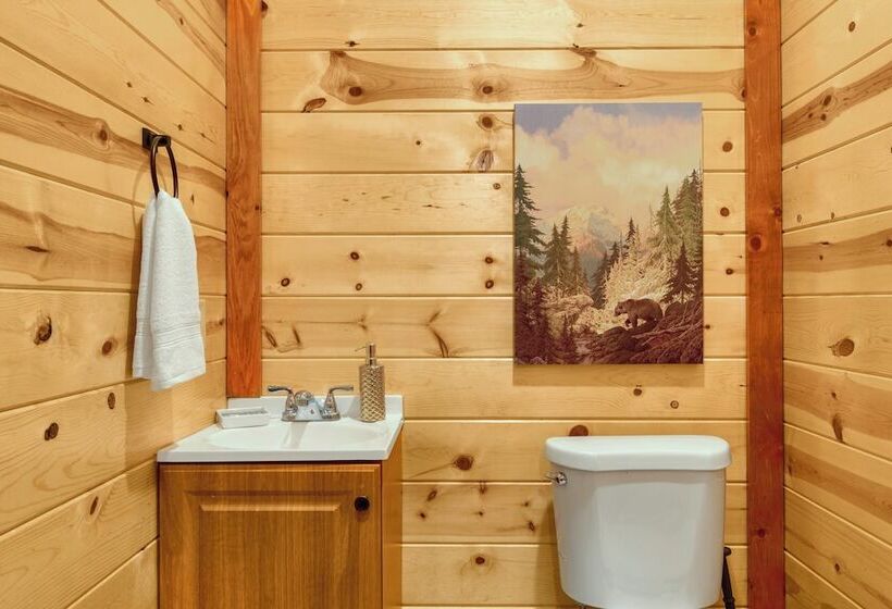 Evergreen Lodge By Avantstay Indoor Pool, Game Room & Theater