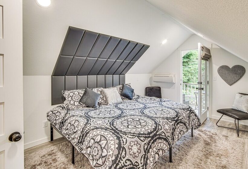 Family Friendly Cle Elum Retreat On Yakima River!