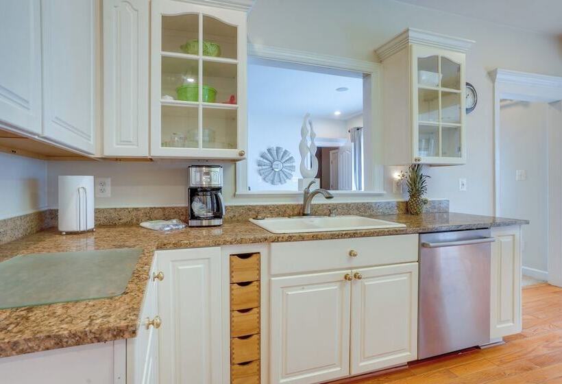 Family Friendly Fredericksburg Home ~ 6 Mi To Dtwn