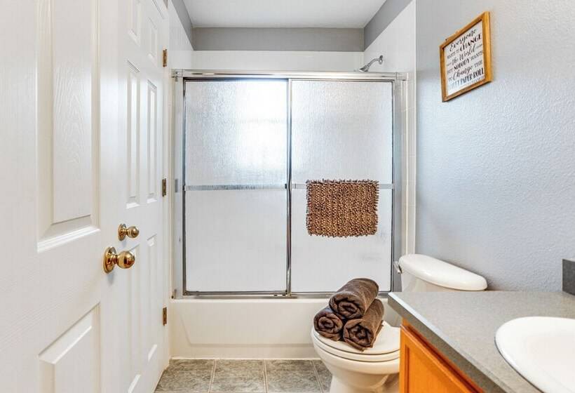 Family Friendly Home < 26 Mi To Disney & Universal