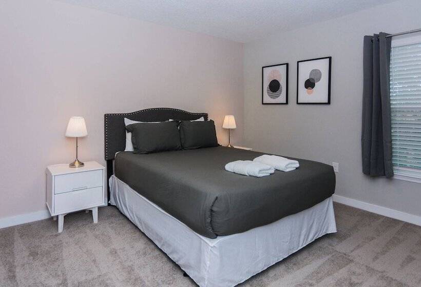 Free Pool Heat! Last Minute Deal! Near Disney 15