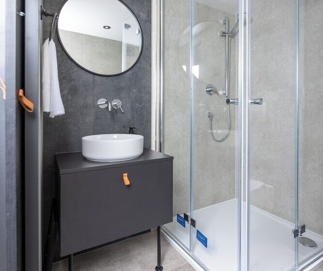 Gaia Geodome Fredericksburg