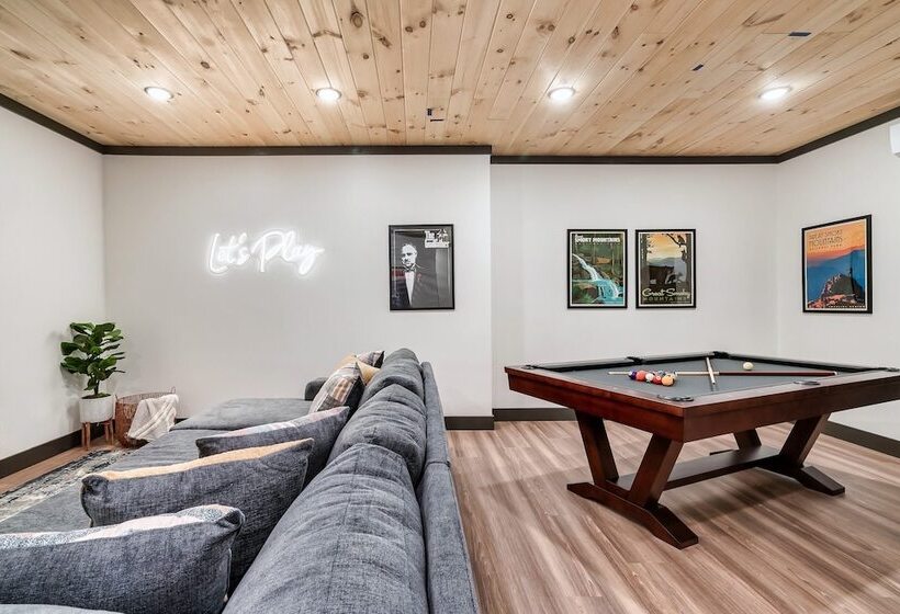 Halle Beary By Avantstay Indoor Pool + Hot Tub Sunset Views