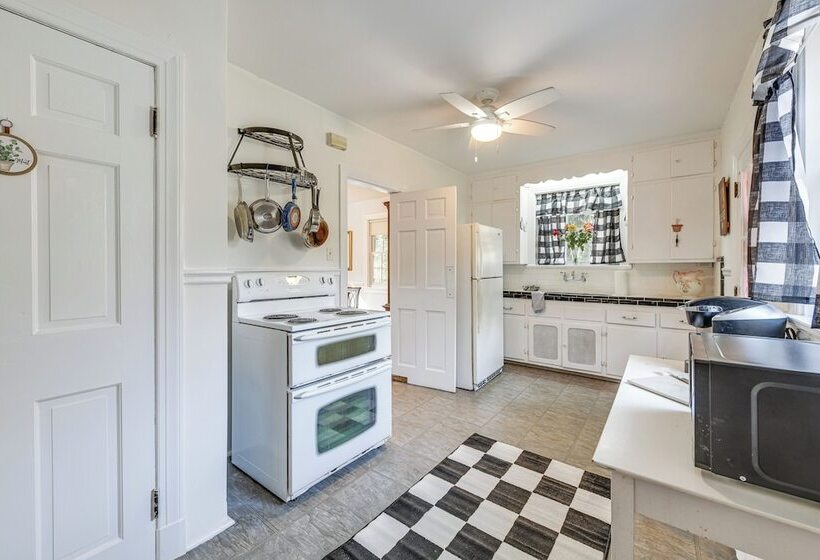 Historic Glen Allen Home ~ 11 Mi To Richmond!