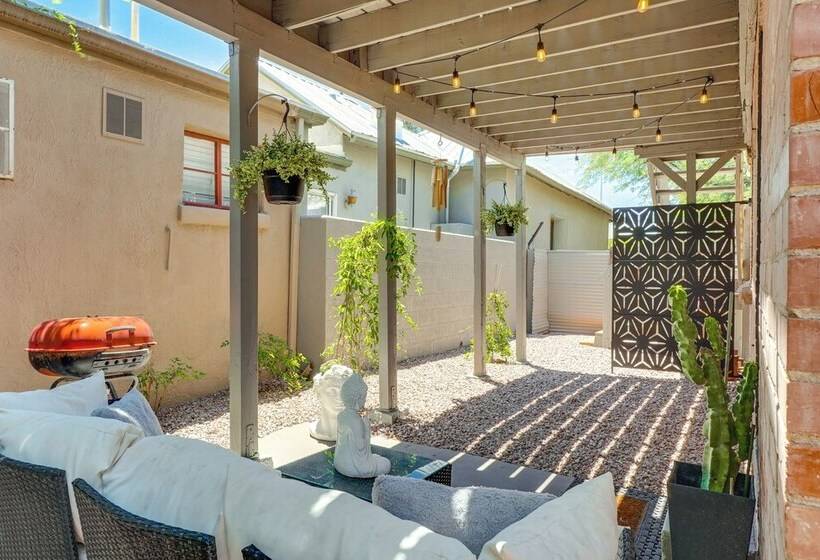 < 1 Mi To Downtown: Historic Tucson Home W/ Patio