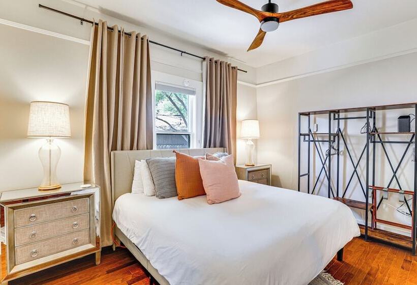 < 1 Mi To Downtown: Historic Tucson Home W/ Patio