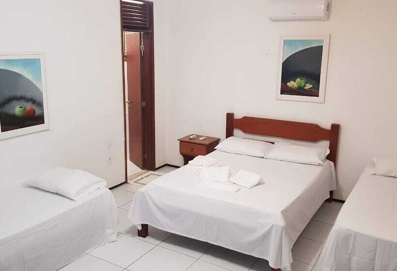 Хостел Pousada E Restaurante Lual Do Parajuru