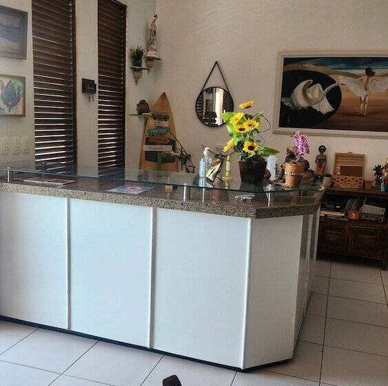 Хостел Pousada E Restaurante Lual Do Parajuru